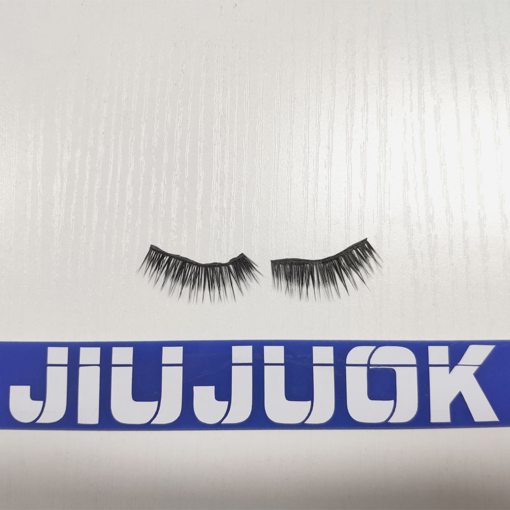 睫毛充磁：解锁轻松美睫新方式