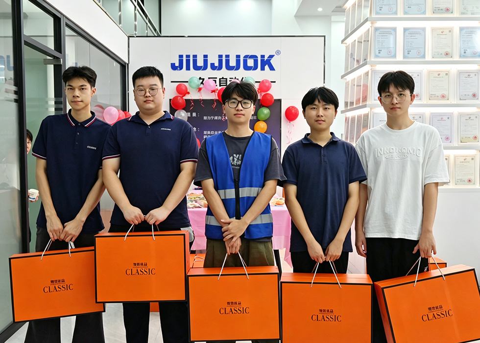 久巨生日会礼品Birthday Gifts of Jiuju